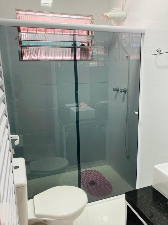 Casa Moderna E Aconchegante A Beira Mar, Com Opcao De Piscina Aquecida Cobrado A Parte, Area Gourmet Com Churrasqueira Em Deck Coberto Frente A Piscina, Aconchegante Sala De Estar Com Lareira, Garagem Para 4 Carros, Casa Pe Na Areia A 50 Metros Da Pr Praia Grande  Exterior foto